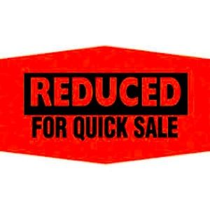 Moving out closet sale! Prices reduced 💥